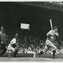 Babe Ruth batting at the Cleveland vs. New York game
